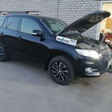 Toyota RAV4 проходит водородную очистку двигателя