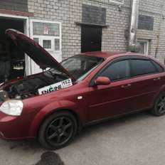 Chevrolet Lacetti проходит водородную очистку двигателя