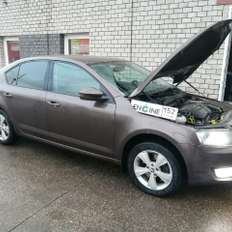 Skoda Octavia проходит водородную очистку двигателя