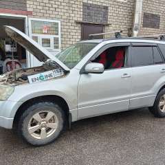 Suzuki Grand Vitara на водородной очистке двигателя в компании ВОДОРОДОФФ (ранее Водород+ НН) Suzuki Grand Vitara проходит водородную очистку двигателя