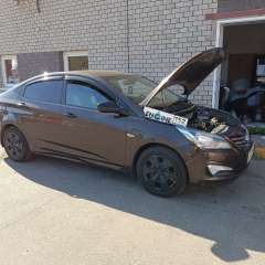 Hyundai Solaris на водородной очистке двигателя в компании ВОДОРОДОФФ (ранее Водород+ НН) Hyundai Solaris проходит водородную очистку двигателя