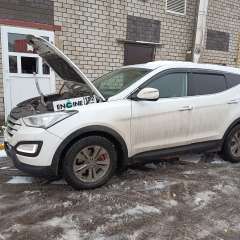 Hyundai Santa Fe на водородной очистке двигателя в компании ВОДОРОДОФФ (ранее Водород+ НН) Hyundai Santa Fe проходит водородную очистку двигателя