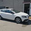 Volvo V40  проходит водородную очистку двигателя