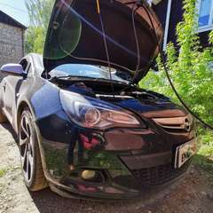 Opel Astra проходит водородную очистку двигателя