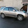 Lexus RX 300 проходит водородную очистку двигателя