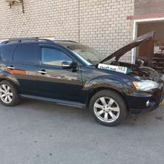 Mitsubishi Outlander на водородной очистке двигателя в компании ВОДОРОДОФФ (ранее Водород+ НН) Mitsubishi Outlander проходит водородную очистку двигателя
