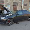 Chevrolet Cruze двигатель 1 проходит водородную очистку двигателя