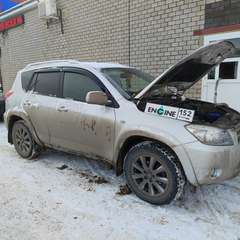 Toyota RAV4 на водородной очистке двигателя в компании ВОДОРОДОФФ (ранее Водород+ НН) Toyota RAV4 проходит водородную очистку двигателя