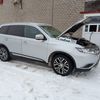Mitsubishi Outlander проходит водородную очистку двигателя