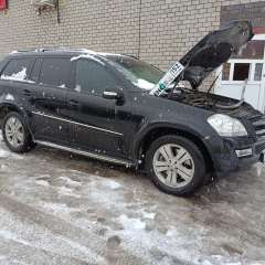 Mercedes Benz GL 450 проходит водородную очистку двигателя